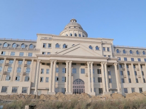 上饶溪远生物办公大楼